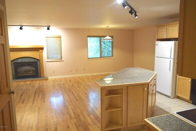 1535 F St unit 2, Anchorage, AK 99501 - photo 4