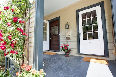 27 Pemberton St unit 27, Cambridge, MA 02140 - photo 2