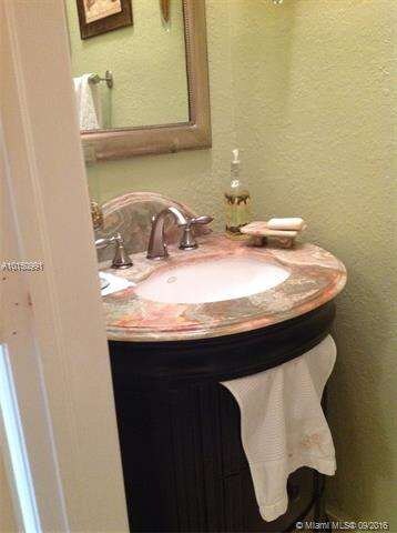 11038 NW 43rd Terrace, Doral, FL 33178 - photo 6