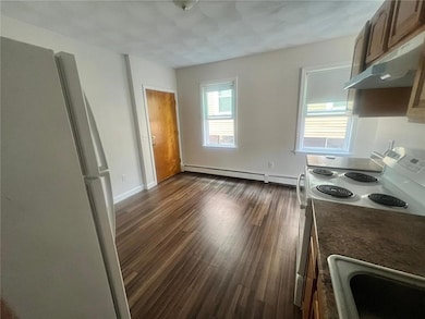 143 Putnam St unit 1, Providence, RI 02909 - photo 3