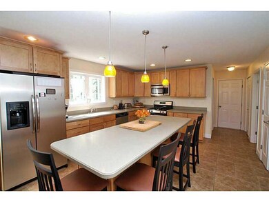 19 Pheasant Ridge Dr, Windham, ME 04062 - photo 5