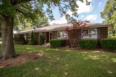 1103 N 40th St, Nixa, MO 65714 - photo 2