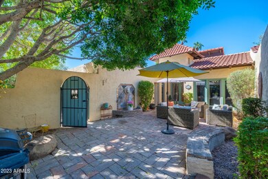 Wide angle courtyard
