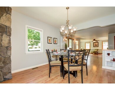 58 Hilltop Rd, Dracut, MA 01826 - photo 7