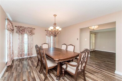 Formal dining
