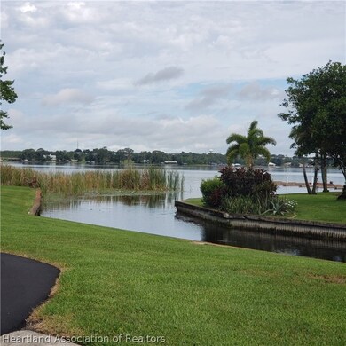 33 Fishermans Cove, Lake Placid, FL 33852 - photo 2