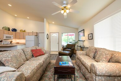 4-2964 NE Stanton Ave (4 of 26)