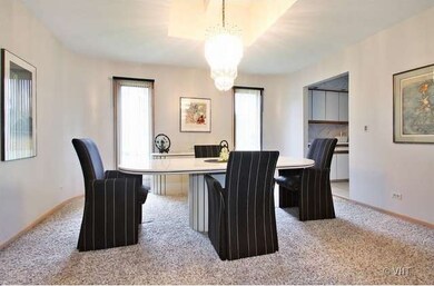 2755 Porter Ct, Glenview, IL 60026 - photo 7