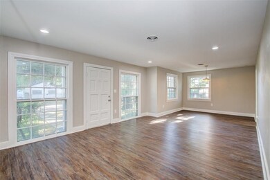 417 Sue St unit A, Houston, TX 77009 - photo 2