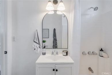 1347 E Bennett St, Compton, CA 90221 - photo 5