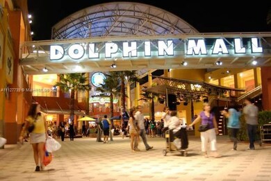 10757 NW 75th St, Doral, FL 33178 - photo 7