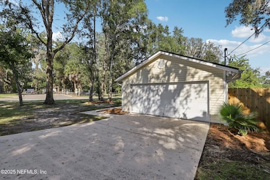 2-web-or-mls-Center St-S2310-002