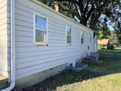 101 S Birch St, Hillsboro, KS 67063 - photo 6