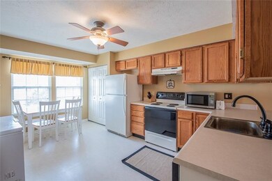 Spacious Eat in Kitchen with all Appliances! Large