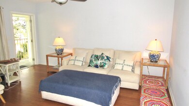 11 SW 4th Ave unit 8, Boca Raton, FL 33432 - photo 3