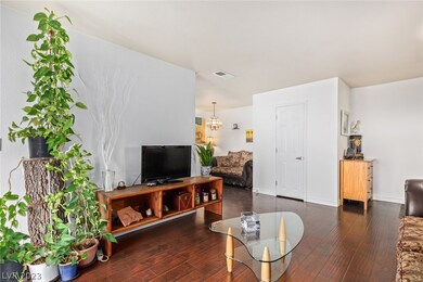 5260 River Glen Dr unit 262, Las Vegas, NV 89103 - photo 5