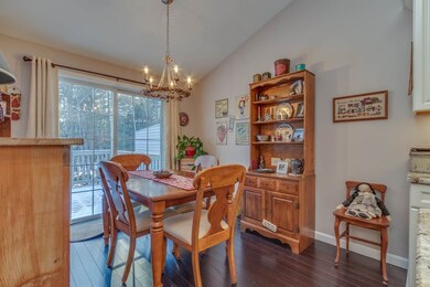 73 Norfolk St unit 2, Hampstead, NH 03841 - photo 3