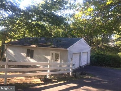 366 Little Creek Trail, Berkeley Springs, WV 25411 - photo 4