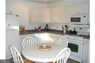 343 Walgrove Rd, Reisterstown, MD 21136 - photo 4