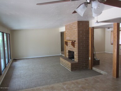 Sunken livingroom and formal dining area