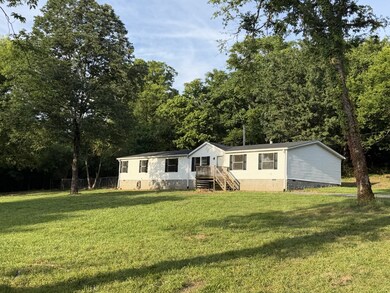 21 Vantrease Rd, Brush Creek, TN 38547 - photo 5