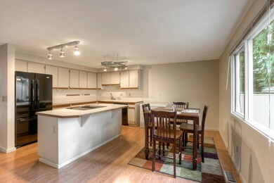 8225 212th St SW unit 205, Edmonds, WA 98026 - photo 2