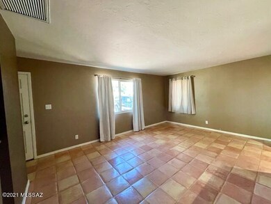 4426 E 16th St, Tucson, AZ 85711 - photo 4