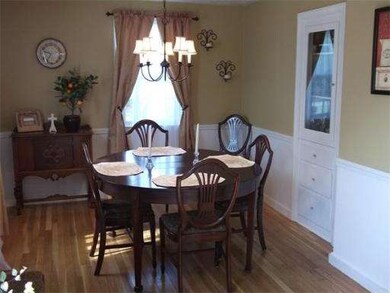 642 West St, Wrentham, MA 02093 - photo 6