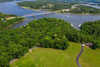The_Bluffs-Lot_38-39_Lake_Perspective-1[