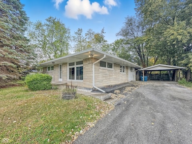 1102 Hathaway Dr, Indianapolis, IN 46229 - photo 4