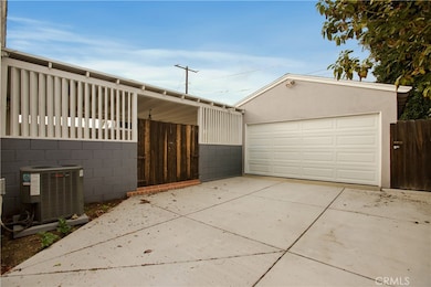 924 W E St, Ontario, CA 91762 - photo 4