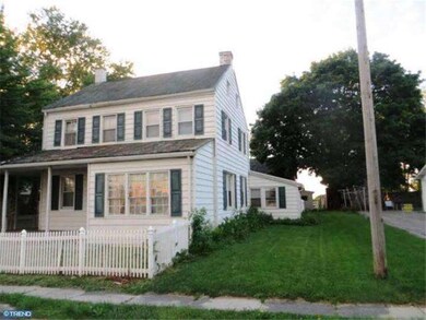 81 E Main St, Leola, PA 17540 - photo 2