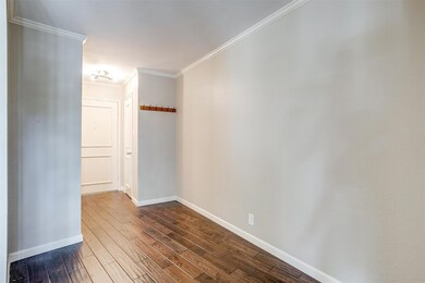 2301 Ridgmar Plaza unit 16, Fort Worth, TX 76116 - photo 5