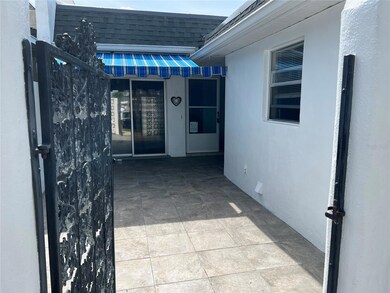 97 Boca Ciega Point Blvd N, Saint Petersburg, FL 33708 - photo 4