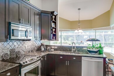 2111 Winston Dr-55