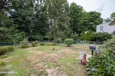 65 Little Silver Pkwy, Little Silver, NJ 07739 - photo 4