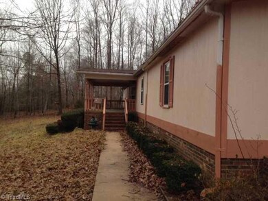 1635 Staleys Farm Rd, Asheboro, NC 27205 - photo 3