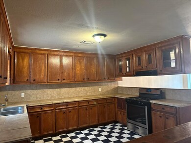 6009 Arthington St, Houston, TX 77053 - photo 5