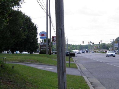 2206 Hillsboro Blvd, Manchester, TN 37355 - photo 4