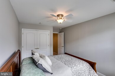 9761 Evening Bird Ln, Laurel, MD 20723 - photo 5