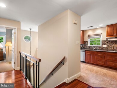 209 Nottingham Ct unit 209, Glen Mills, PA 19342 - photo 5