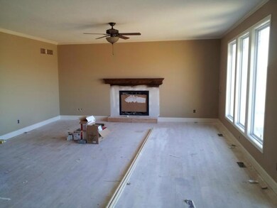 5934 Theden St, Shawnee, KS 66218 - photo 3