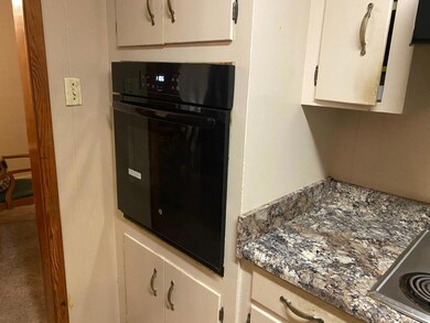 91 Roy Jefcoat Rd, Soso, MS 39480 - photo 7