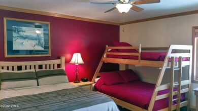 Guest bedroom