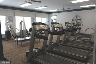 8606 Wintergreen Ct unit 105, Odenton, MD 21113 - photo 5