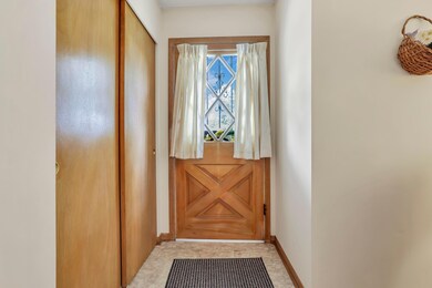 1685 Hansen Ave, Columbus, OH 43224 - photo 5