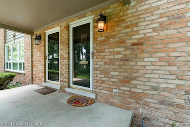 1047 N Old Woodward Ave unit 4, Birmingham, MI 48009 - photo 5