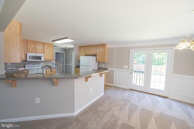 1355 Holly Vista Dr, Colonial Beach, VA 22443 - photo 6