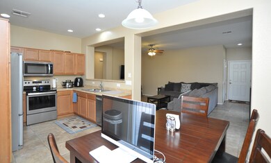 Kitchen/Dining