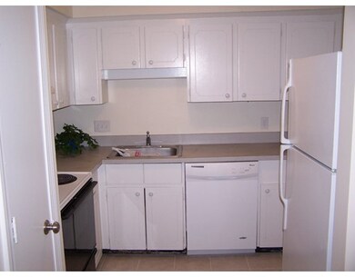 3 Royal Crest Dr unit 1, Randolph, MA 02368 - photo 6